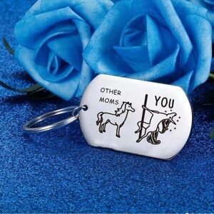 Key Chain Mother’s Day gift funny unicorn mom sister daughter fun silver NWT new